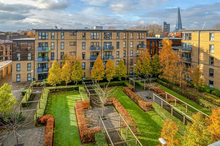 1 Bedroom Flat To Rent In Weightman House, Spa Road, SE16