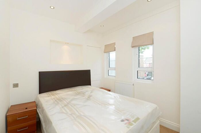 1 Bedroom Flat To Rent In Sloane Avenue, London, SW3
