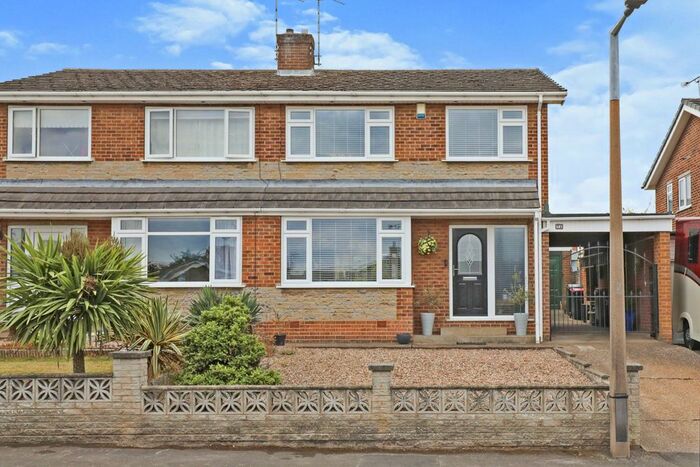 3 Bedroom Semi-Detached House To Rent In Scholey Avenue, Woodsetts, Worksop, South Yorkshire, S81