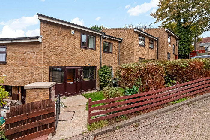 3 Bedroom Terraced House For Sale In Joyce Page Close, Charlton, SE7