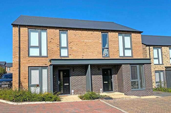 3 Bedroom Semi Detached House To Rent In Thruscross Close, Harrogate, HG3