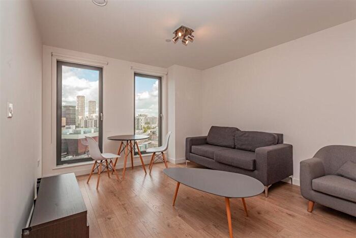 1 Bedroom Flat To Rent In Legacy Tower, London, E15