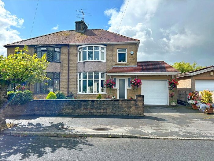 3 Bedroom Semi-Detached House For Sale In East Street, Helmshore, Rossendale, BB4