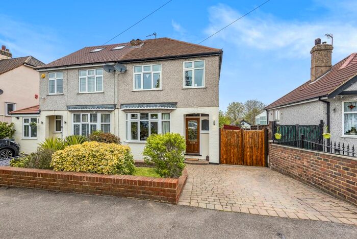 3 Bedroom Semi-Detached House To Rent In Wilmot Road Dartford, DA1