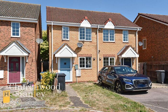 2 Bedroom Semi-Detached House For Sale In Temple Pattle, Brantham, CO11