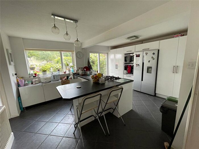 4 Bedroom Detached House For Sale In Old Cross Tree Way, Ash Green, GU12