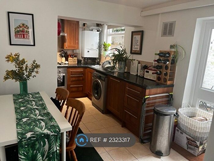 1 Bedroom Flat To Rent In Bassett Street, London, NW5