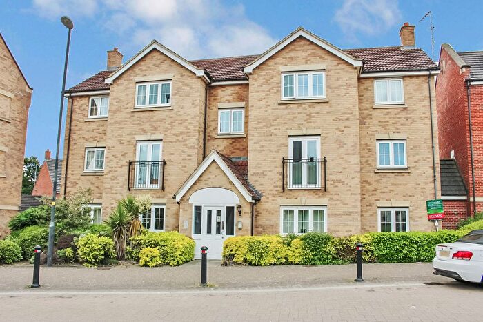 2 Bedroom Flat To Rent In Torun Way, Haydon End, Swindon, SN25