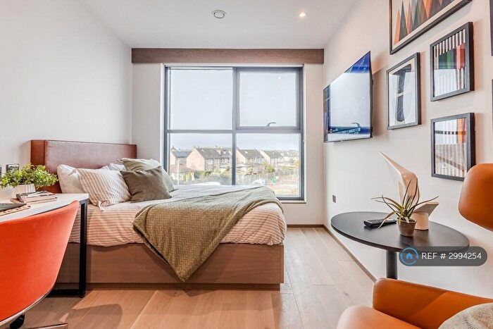 1 Bedroom Flat To Rent In St Andrews Hall, St Andrews, KY16