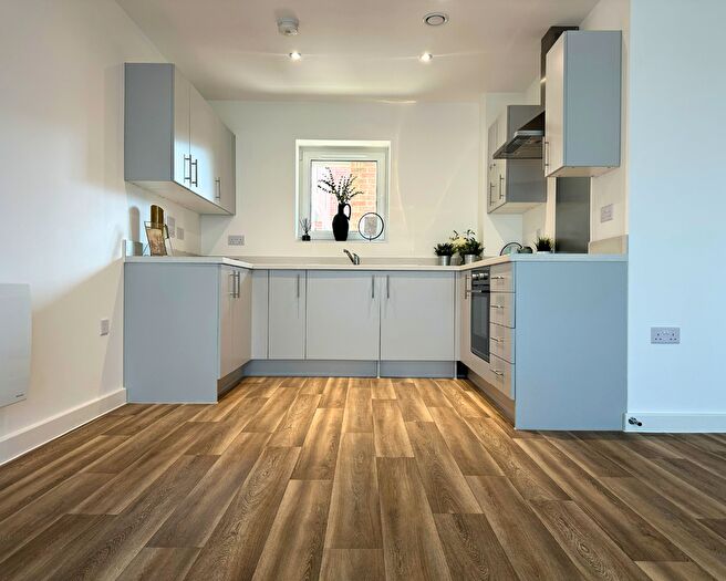 1 Bedroom Flat For Sale In Montem Lane, Slough, SL1