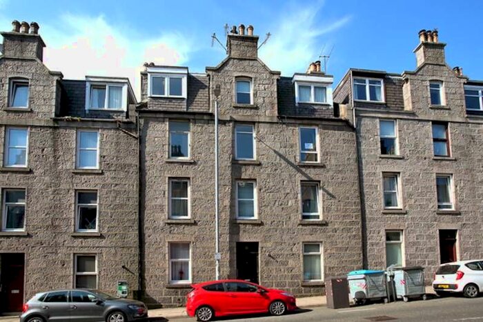 1 Bedroom Flat To Rent In Esslemont Avenue, Rosemount, Aberdeen, AB25
