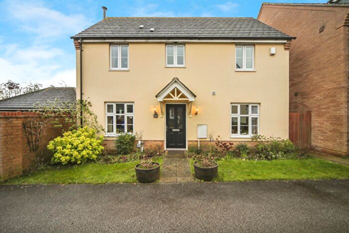 3 Bedroom Detached House For Sale In Sycamore Drive, Bury St. Edmunds, IP32