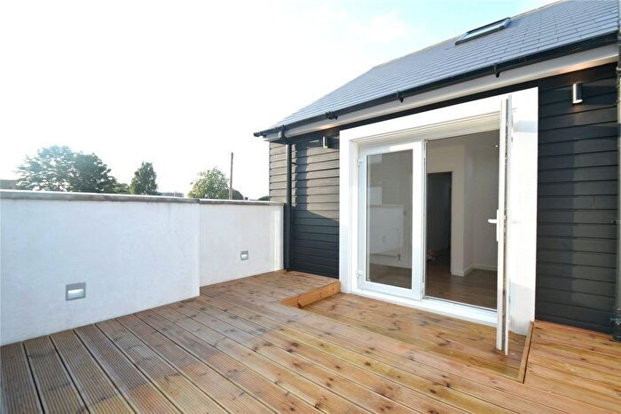 1 Bedroom Flat To Rent In Hastings Place, Croydon, CR0