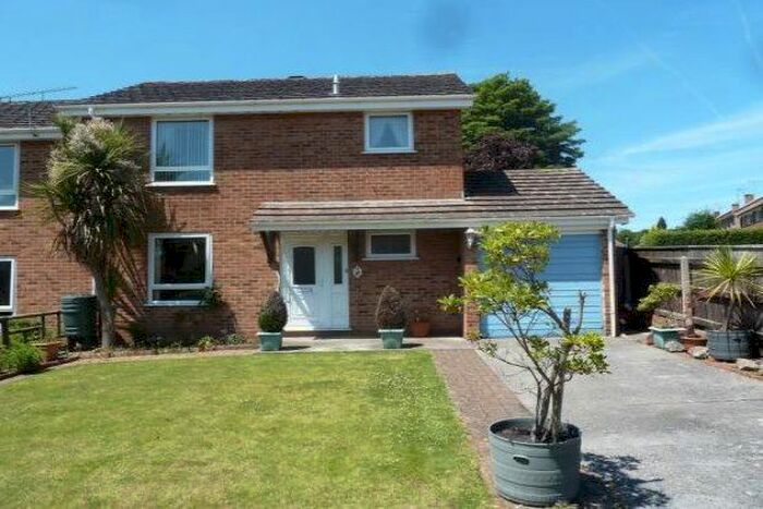 3 Bedroom Semi-Detached House To Rent In Kingsdown Close, Dawlish, EX7