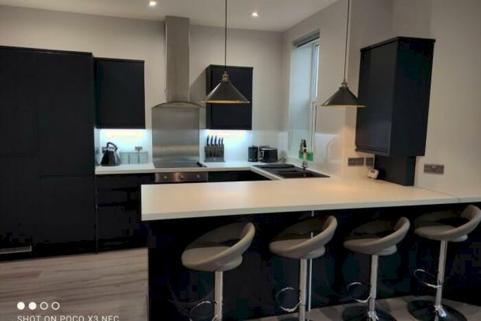 2 Bedroom Flat To Rent In Richmond Road Cardiff, CF24