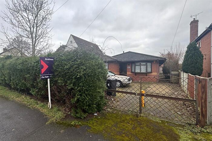 2 Bedroom Bungalow For Sale In Cheltenham Road, Beckford, Tewkesbury, Worcestershire, GL20