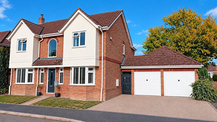 4 Bedroom Detached House For Sale In Hatley Drive, Burwell, Cambridge, CB25
