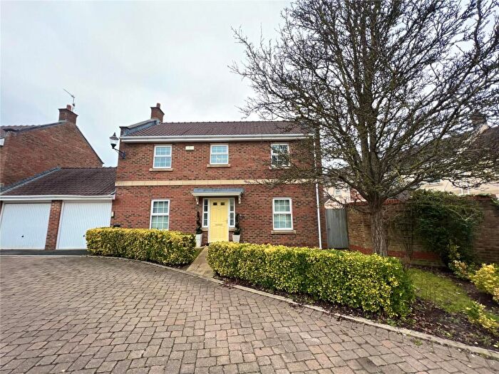 4 Bedroom Detached House To Rent In Hidcot Court, Blunsdon St Andrew, Swindon, Wiltshire, SN25