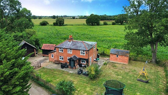 4 Bedroom Detached House For Sale In Wokingham Road, Hurst, Reading, Berkshire, RG10