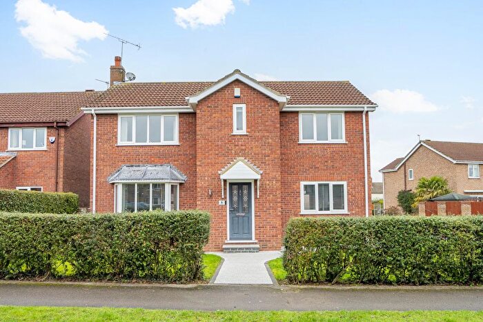 4 Bedroom Detached House For Sale In Dykes Lane, Copmanthorpe, York, YO23
