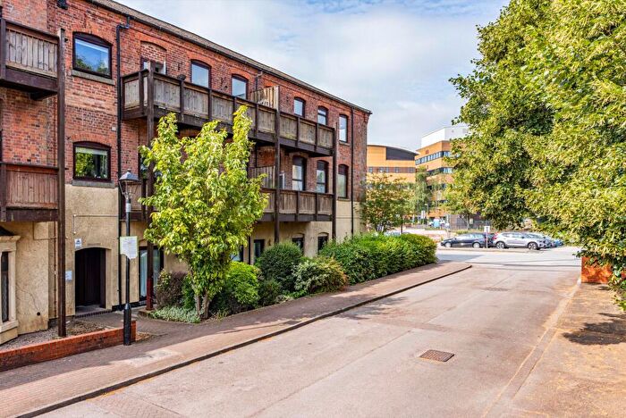 1 Bedroom Apartment To Rent In Leen Court, Nottingham, NG7