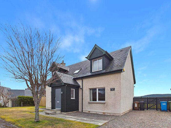 4 Bedroom Detached House For Sale In Dalmore Road, Carrbridge, PH23