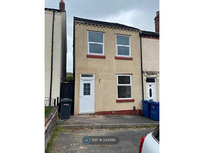 3 Bedroom Terraced House To Rent In Duke Street, Newcastle-Under-Lyme, ST5