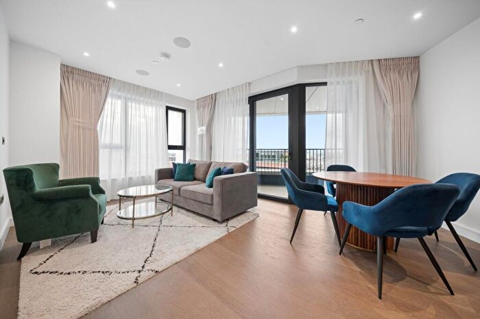 2 Bedroom Apartment For Sale In One Linear Place, Ponton Road, London, SW11