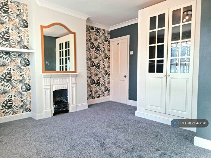 3 Bedroom Terraced House To Rent In Jervis Road, Portsmouth, PO2