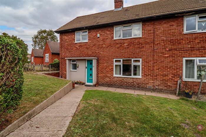 3 Bedroom Semi-Detached House For Sale In Beech Crescent, Eckington, Sheffield, S21