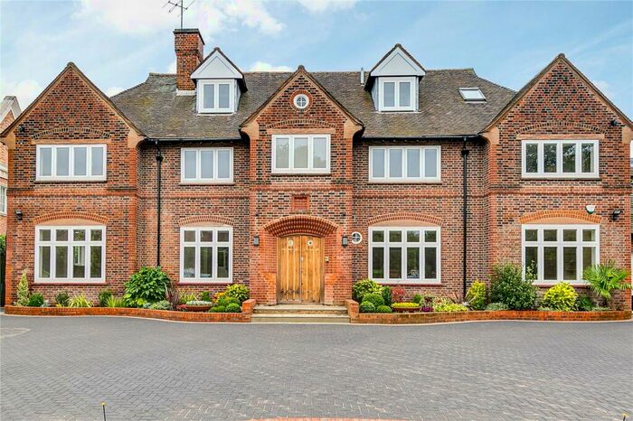 7 Bedroom Detached House To Rent In The Bishops Avenue, Hampstead Garden Suburb, N2
