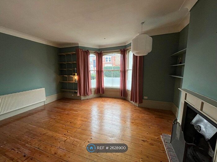 2 Bedroom Flat To Rent In Alexandra Road, London, N8