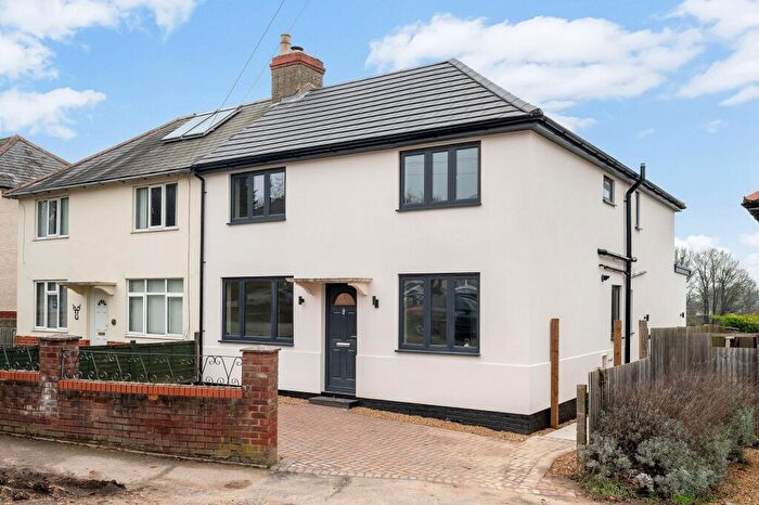 4 Bedroom Semi-Detached House For Sale In Melbourne Road, Stamford, PE9