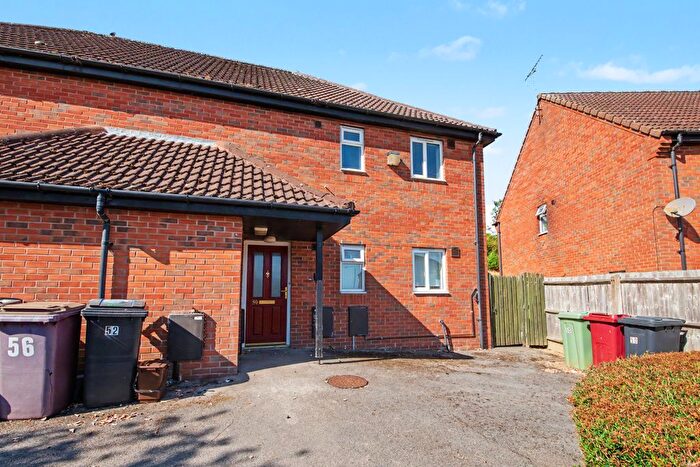 1 Bedroom Flat For Sale In Hardwick Drive, Arkwright Town, Chesterfield, S44