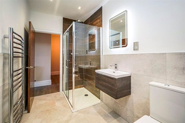 1 Bedroom Apartment For Sale In Sandringham Drive, Aigburth, Liverpool, L17