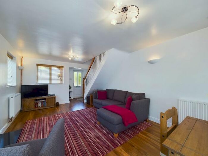 2 Bedroom Semi-Detached House For Sale In Little Lane, Ravensthorpe, Northampton, NN6