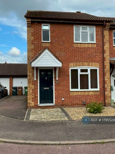 3 Bedroom Semi-Detached House To Rent In Compton Way, Earls Barton, NN6