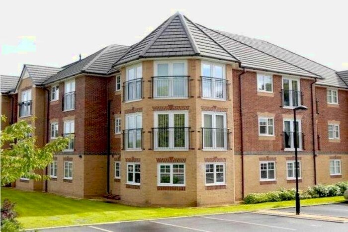 2 Bedroom Flat To Rent In Sandringham Place, Northwich CW8