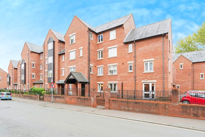 1 Bedroom Apartment To Rent In Riverway Court, NR1