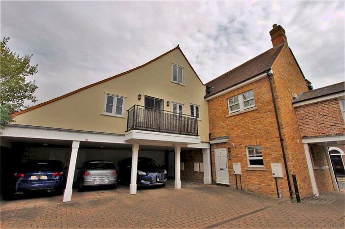 1 Bedroom Apartment To Rent In Winterbon Mews, Rochford, Essex, SS4