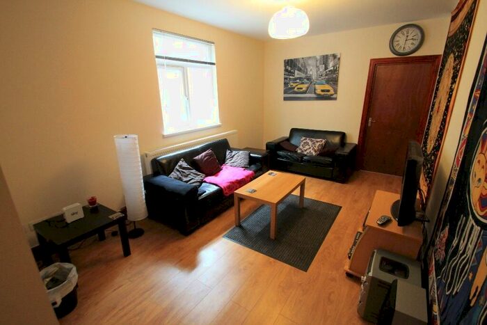 6 Bedroom Terraced House To Rent In Malefant Street, Cardiff(City), CF24