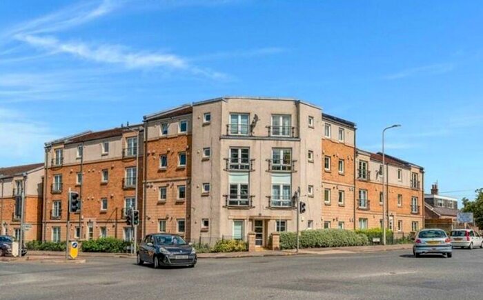 2 Bedroom Flat To Rent In Duddingston Park South, Edinburgh, EH15
