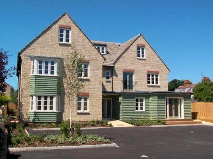 1 Bedroom Apartment To Rent In Millins Yard, Witney, Oxfordshire, OX28