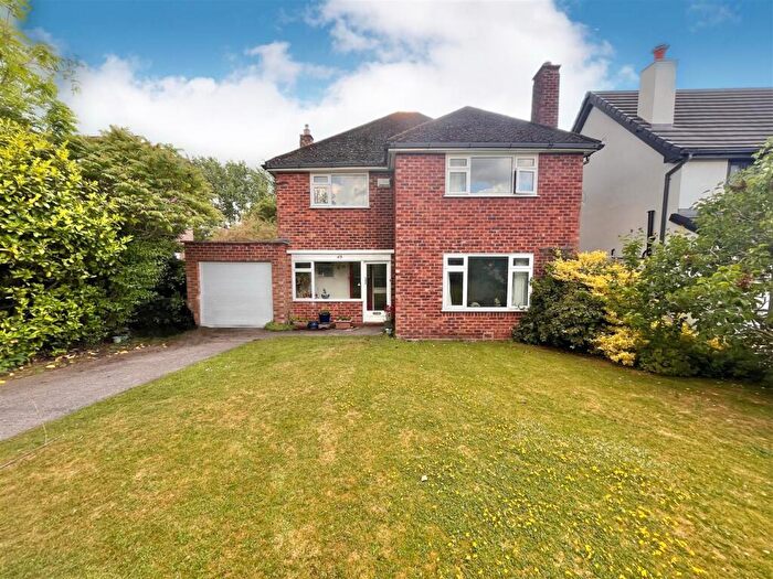 4 Bedroom Detached House For Sale In Grange Park Avenue, Wilmslow, SK9