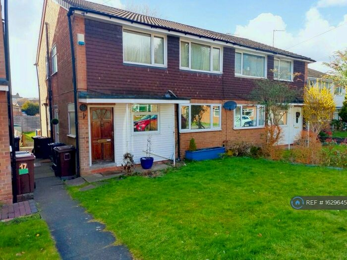 2 Bedroom Maisonette To Rent In Atherstone Close, Shirley, Solihull, B90