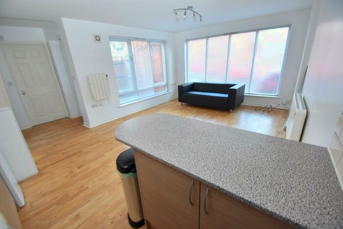 1 Bedroom House To Rent In Florentia Street, Cathays, Cardiff, CF24