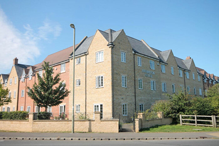 2 Bedroom Apartment For Sale In Erdington House, Yarnton, OX5
