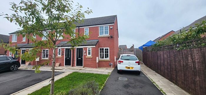 2 Bedroom End Of Terrace House For Sale In Fairway, Standish, Wigan, WN6