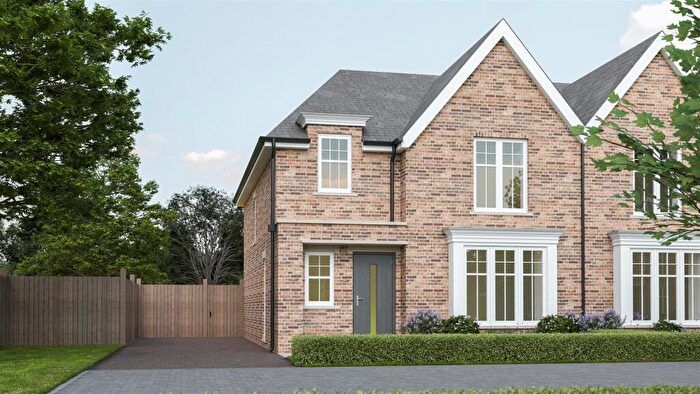 4 Bedroom Semi Detached House For Sale In Centurion Place, Great Boughton, Chester, CH3