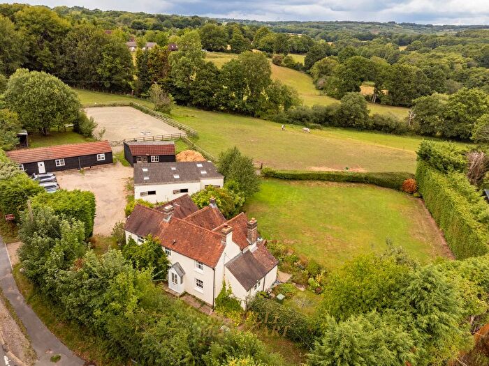 4 Bedroom Equestrian Property For Sale In Old Forge Lane, Horney Common, TN22